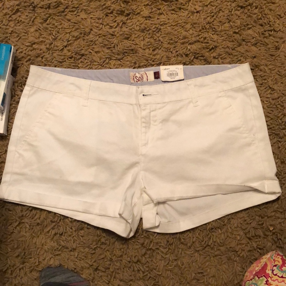 Sz 11 SO shorts NWT